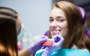 Эффективные способы профессионального отбеливания зубов