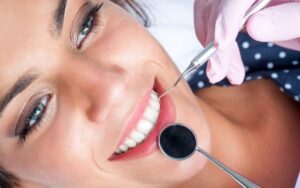 Как осуществляется удаление зубов при помощи ультразвука?