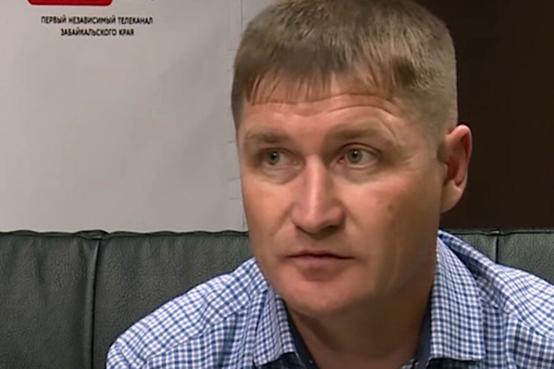 СК: главу Сретенска задержали за попытку ударить полицейского топором