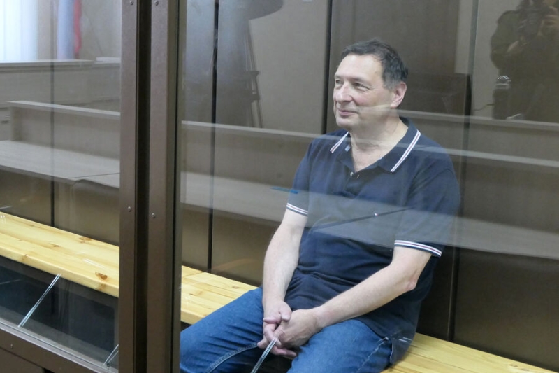 Социолога Кагарлицкого* арестовали из-за ролика о взрыве на Крымском мосту