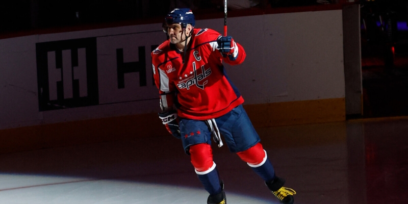 Овечкин превзошел достижения двух канадских форвардов, сыграв с «Миннесотой» в НХЛ