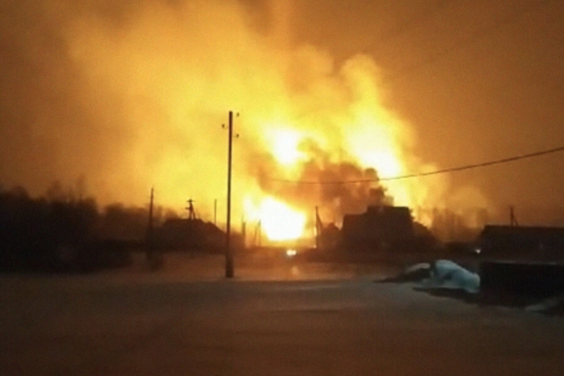Пожарные локализовали крупное возгорание на газопроводе в Пермском крае