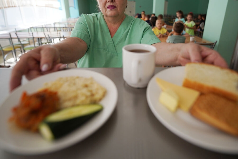 В&nbsp;Москве приостановили работу школы после заражения норовирусом 30&nbsp;детей