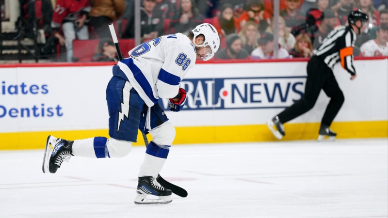 Форвард &laquo;Тампы&raquo; Кучеров признан второй звездой дня в НХЛ