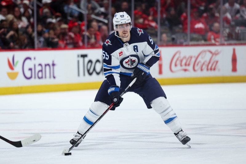 &laquo;Виннипег&raquo; обыграл &laquo;Торонто&raquo; в матче НХЛ