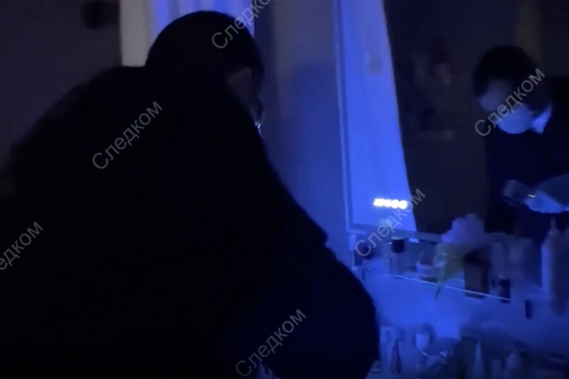 Отчим в ОПГ, мать в колонии, дед в канистрах. Что известно об убийстве экс-мэра Самары