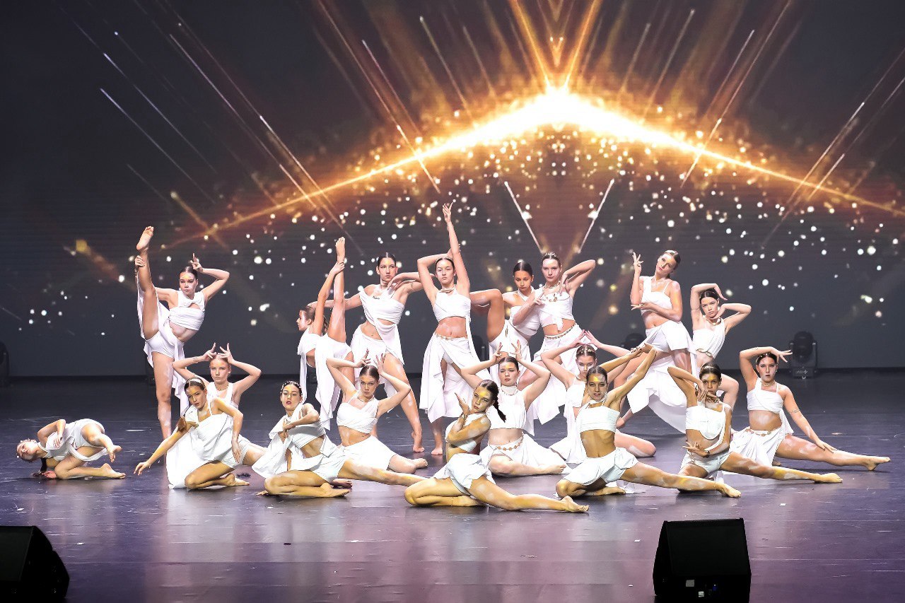 Танцевальный лагерь в Сочи: уроки от известных хореографов России, мастер-классы и участие в международном хореографическом конкурсе