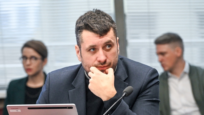 ЭСК РФС тщательно изучит принятые арбитрами решения в матче «Родина» — «Урал», заявил Каманцев