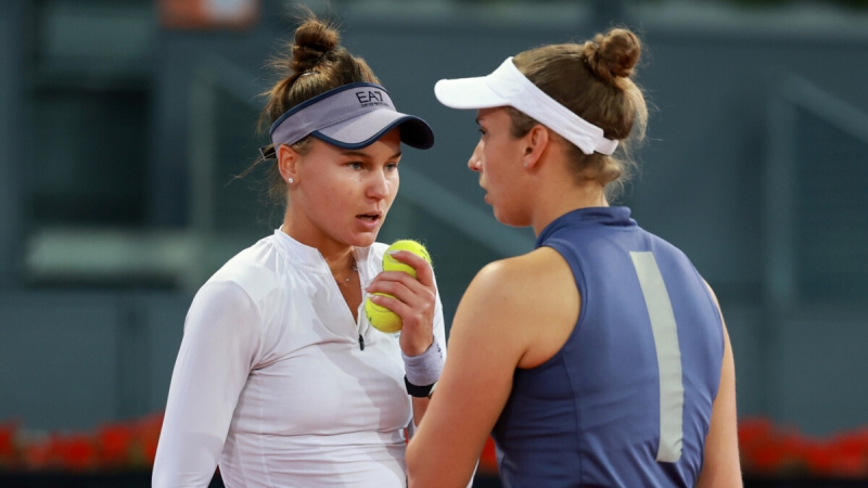 Кудерметова в паре с Мертенс вышла в 1/8 финала теннисного турнира в Цинциннати