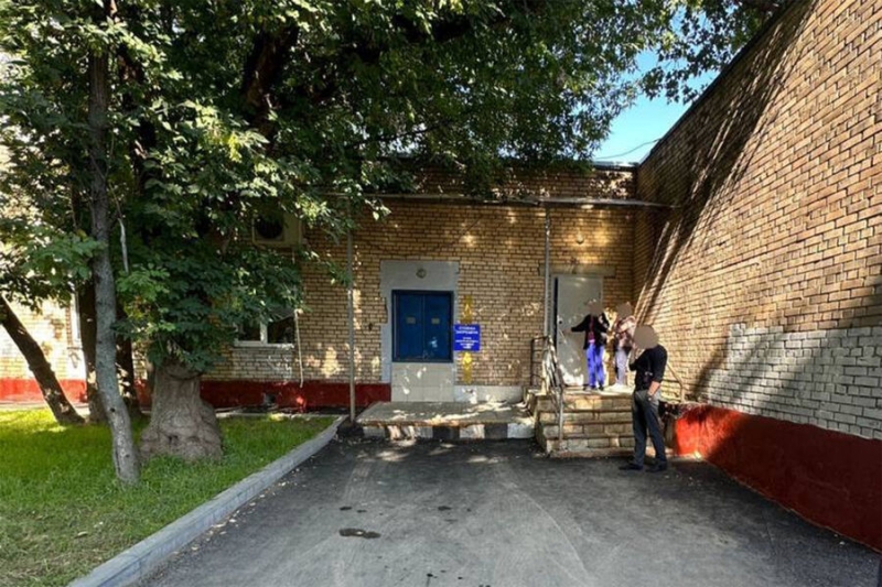 Московские Бонни и Клайд вынесли 5 млн рублей из Почты России. Как им это удалось?