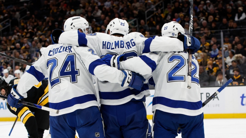 «Тампа» победила «Юту» в матче НХЛ, Кучеров не набрал очков