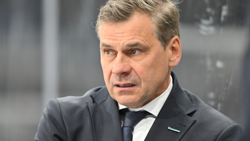 Тренер сборной Белоруссии по хоккею Квартальнов: &laquo;Мы уступили россиянам в борьбе и в движении, это всё решило&raquo;