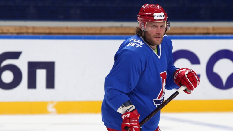 Защитник «Локомотива» Сергеев впервые вышел на лед после тяжелой травмы